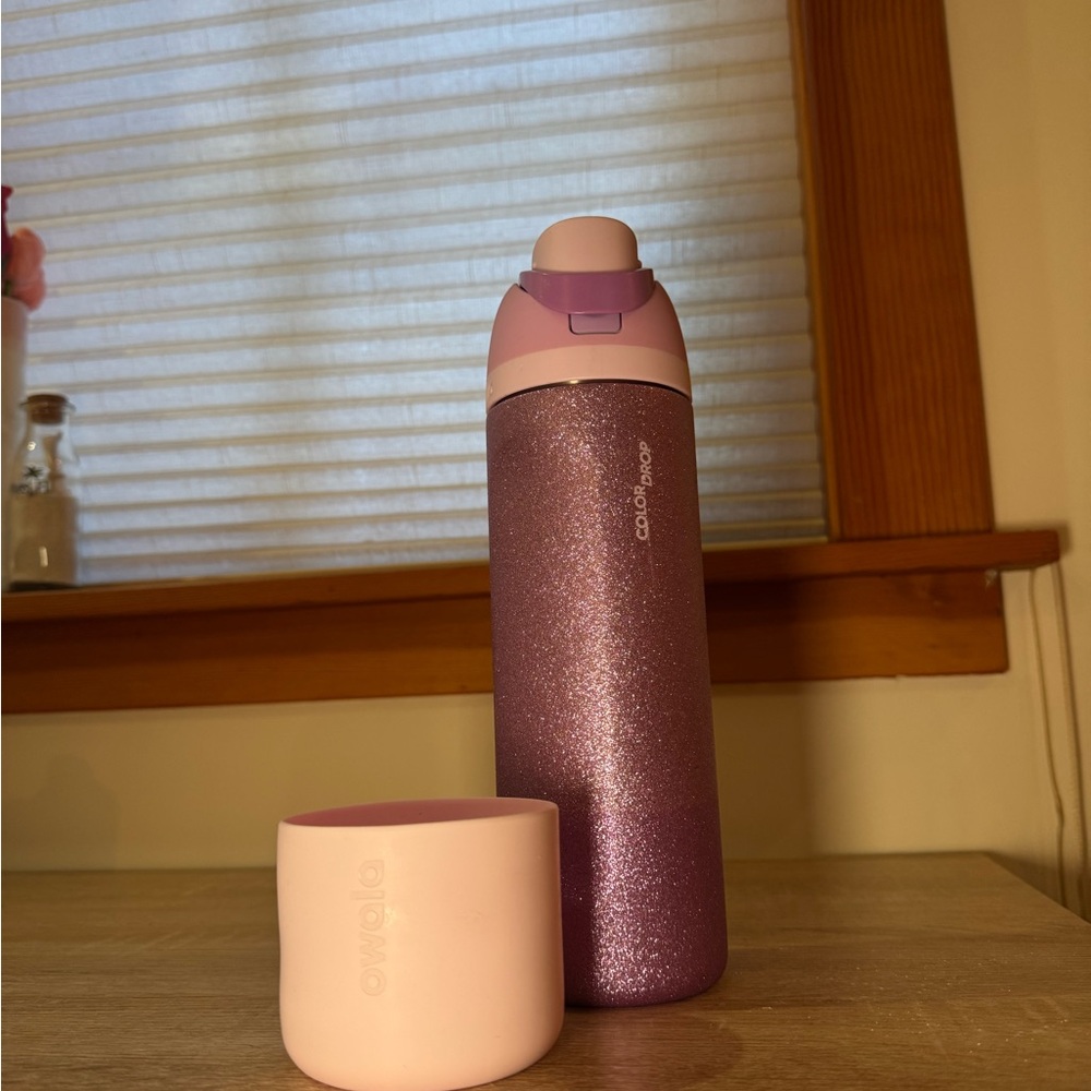 Owala Purple Glitter Water Bottle - Color Drop